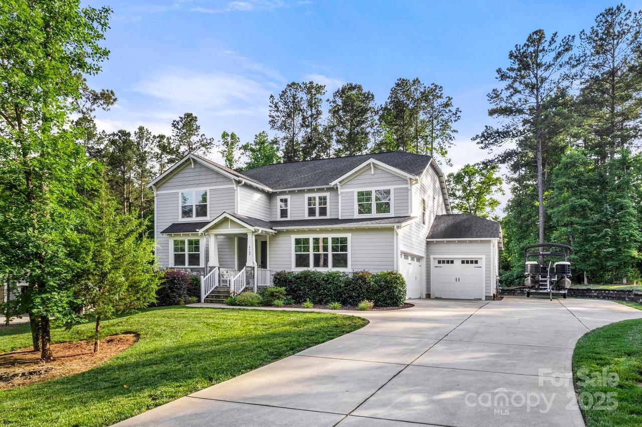 4189 Island Fox Ln., Denver, NC 28037