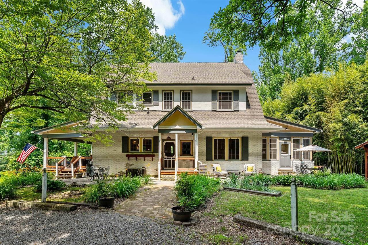 147 Preservation Way, Waynesville, NC 28786