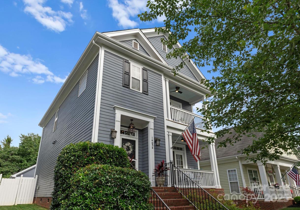 14034 Holly Springs Dr., Huntersville, NC 28078
