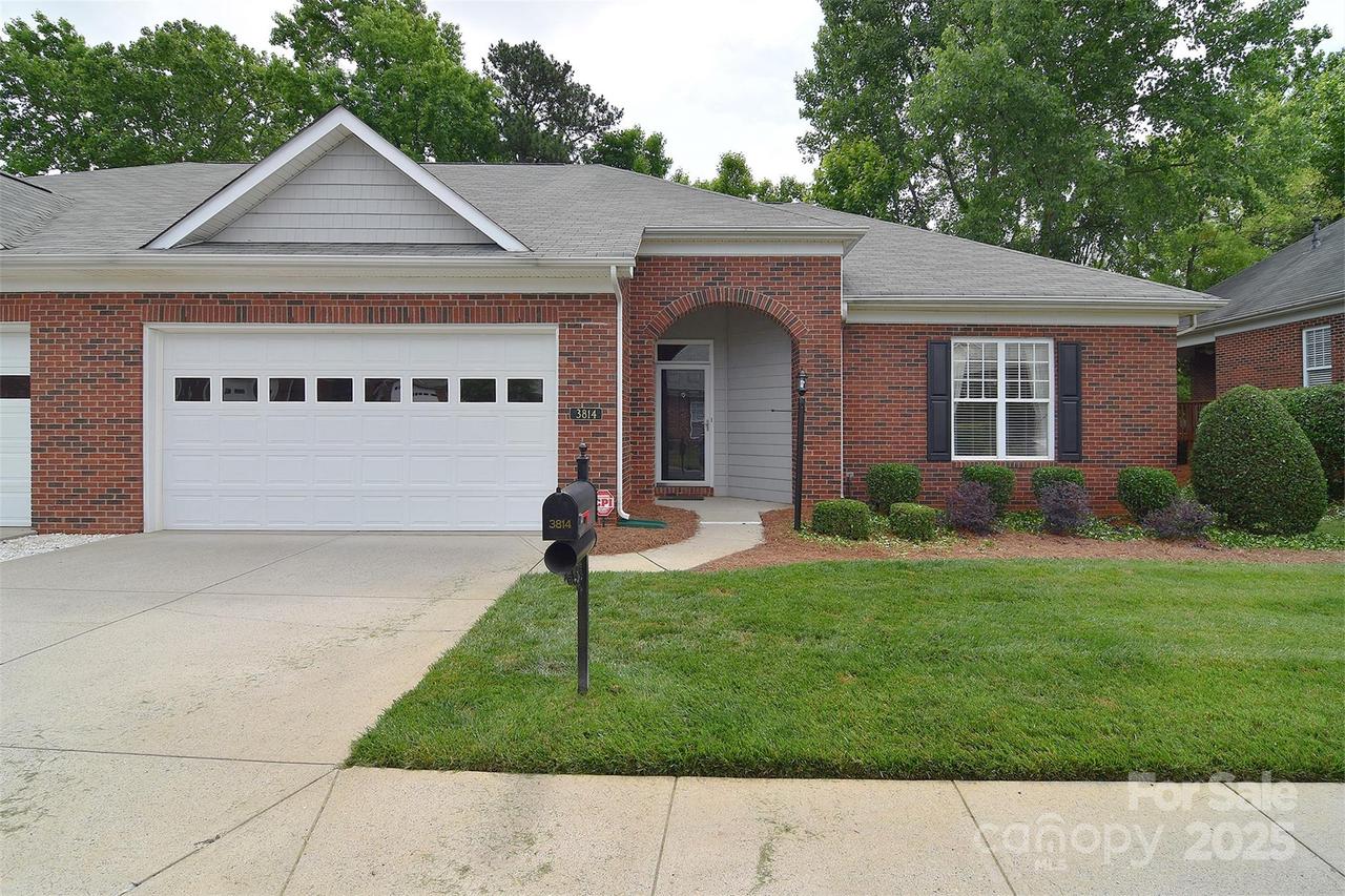 3814 Misty Glen Ct., Matthews, NC 28105