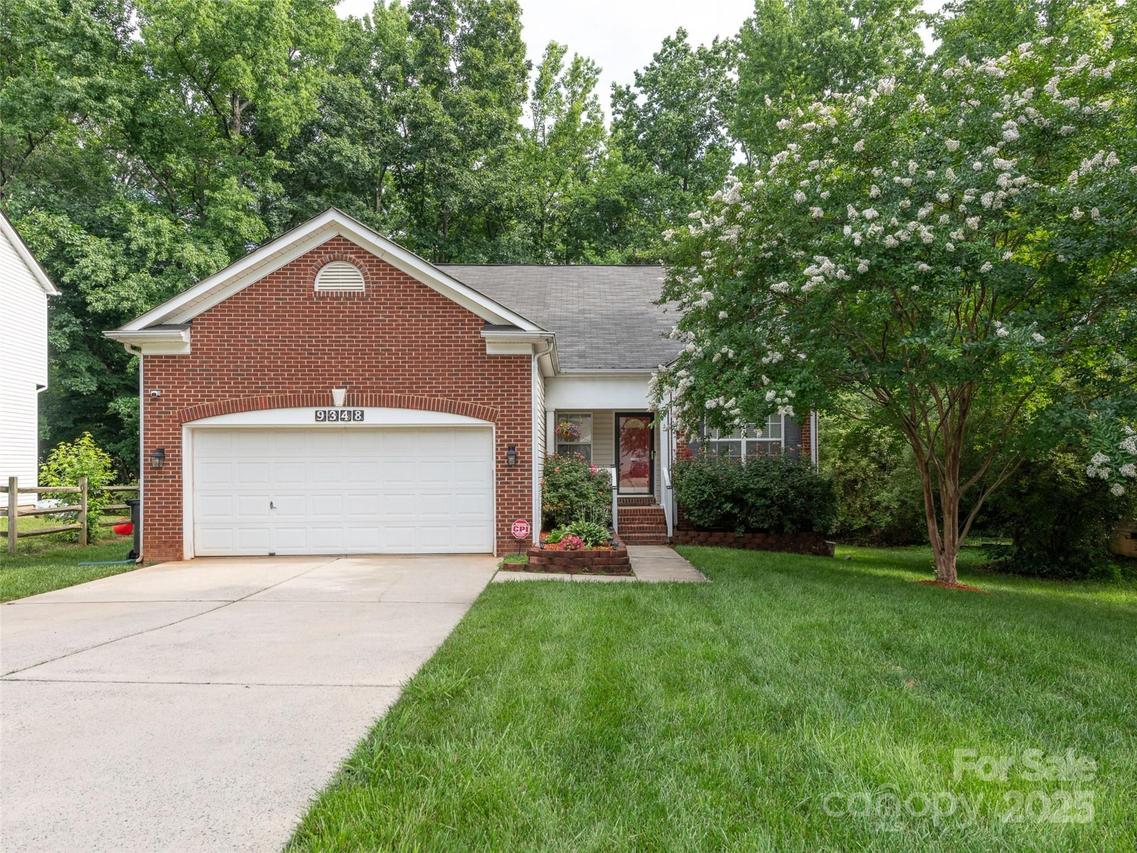 9348 Golden Pond Dr., Charlotte, NC 28269