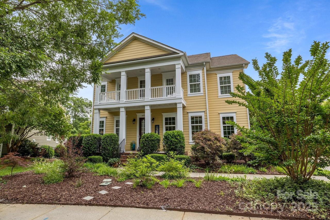 2009 Waterbury Ln., Waxhaw, NC 28173