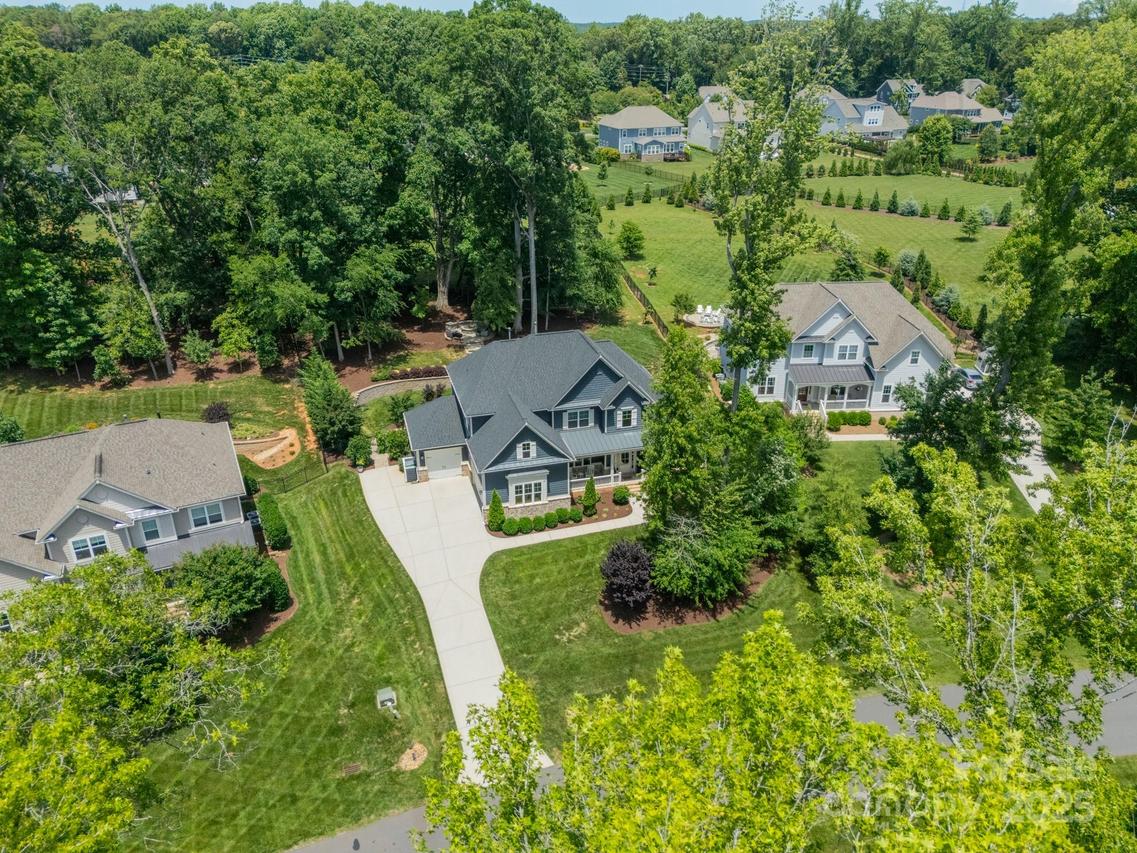208 South Shore Dr., Belmont, NC 28012