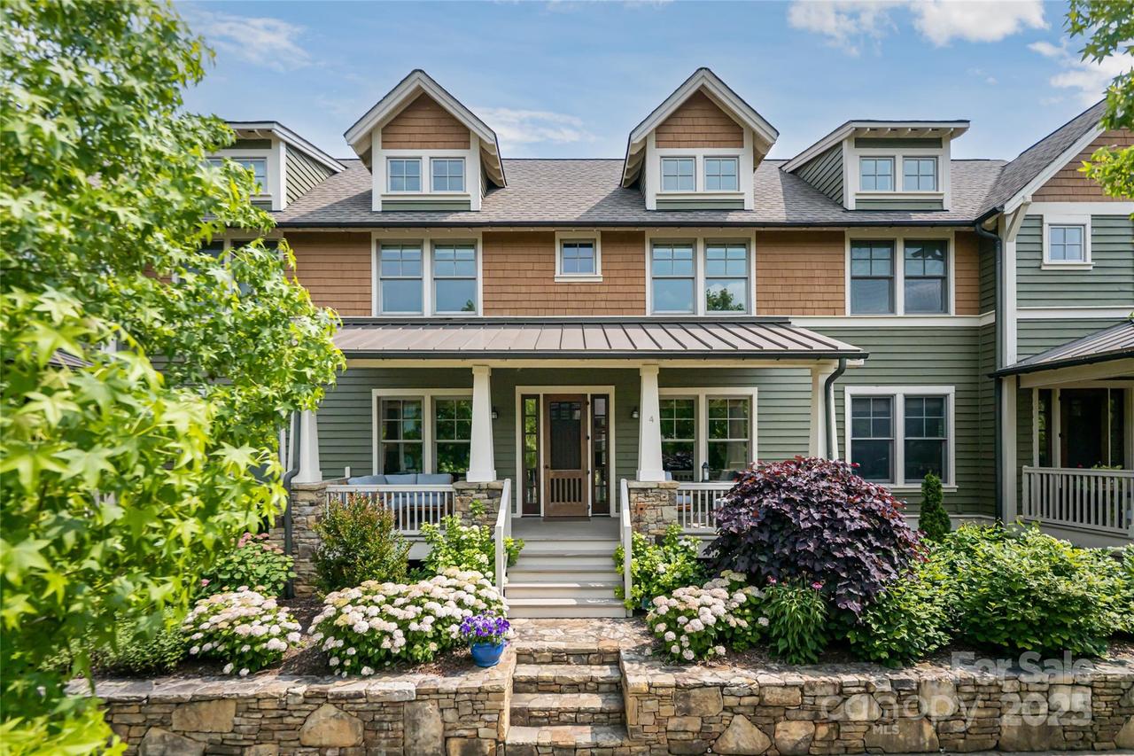4 Fitzgerald Rd., Black Mountain, NC 28711