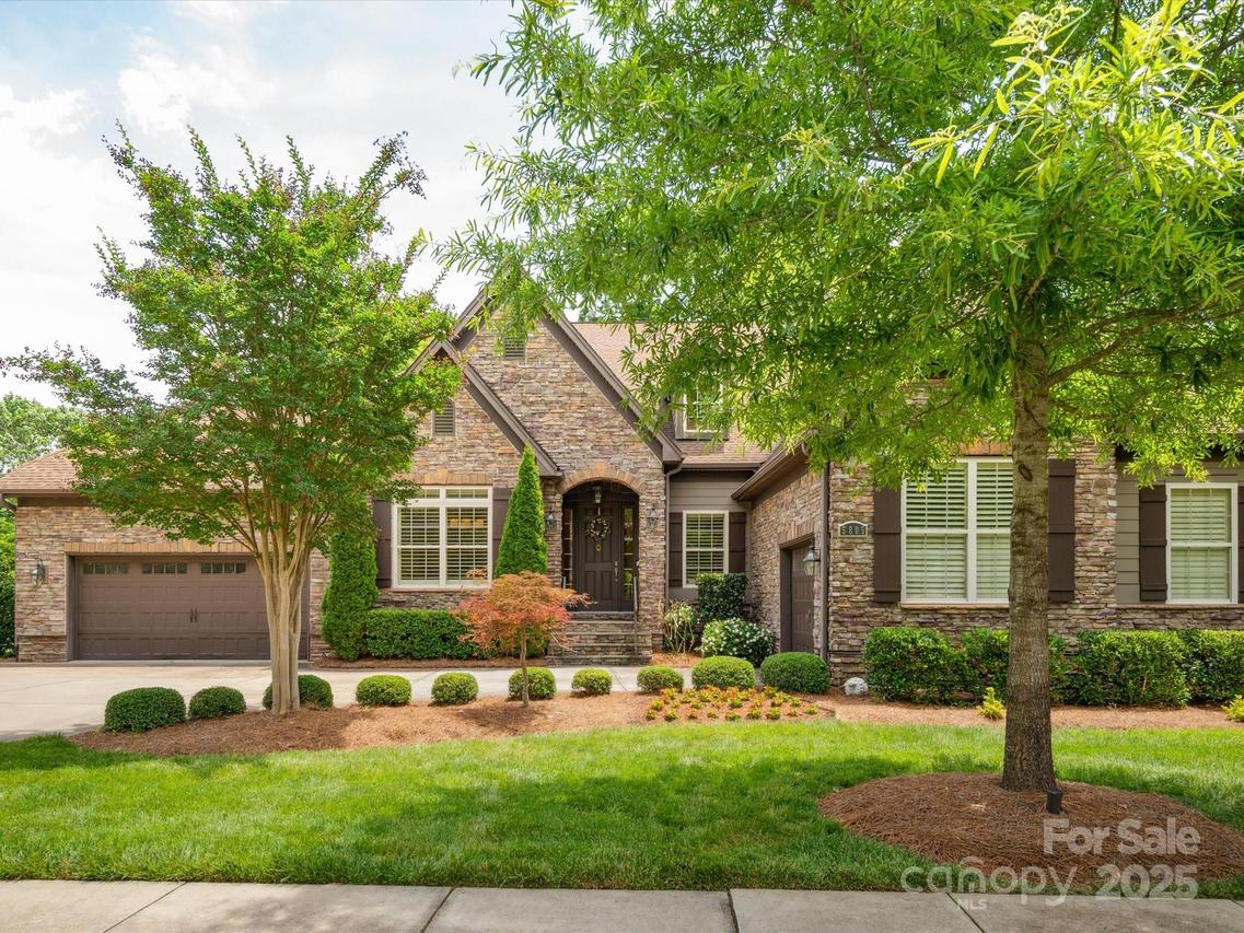 5805 Copperleaf Commons Ct., Charlotte, NC 28277
