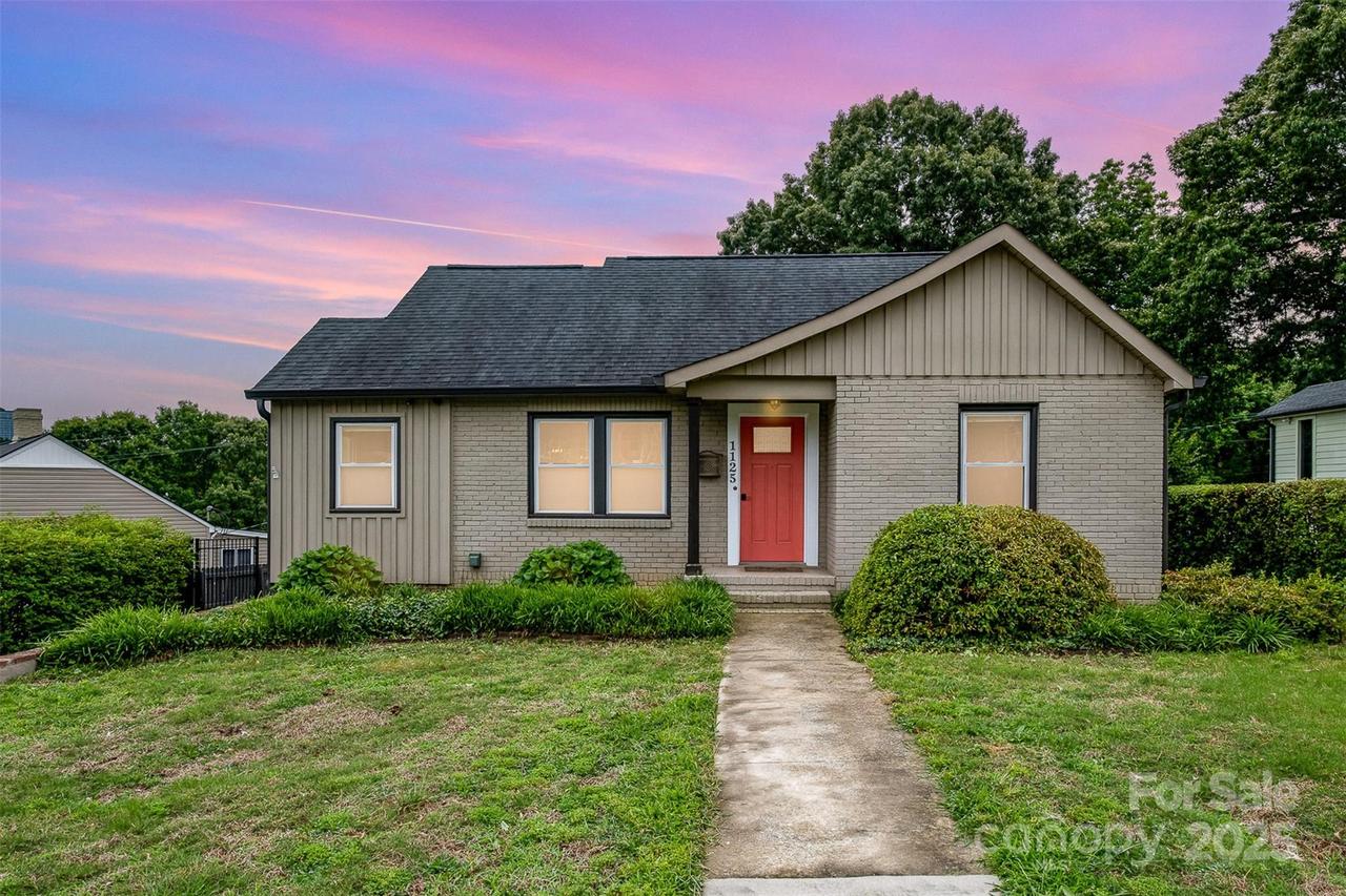 1125 Bethel Rd., Charlotte, NC 28208