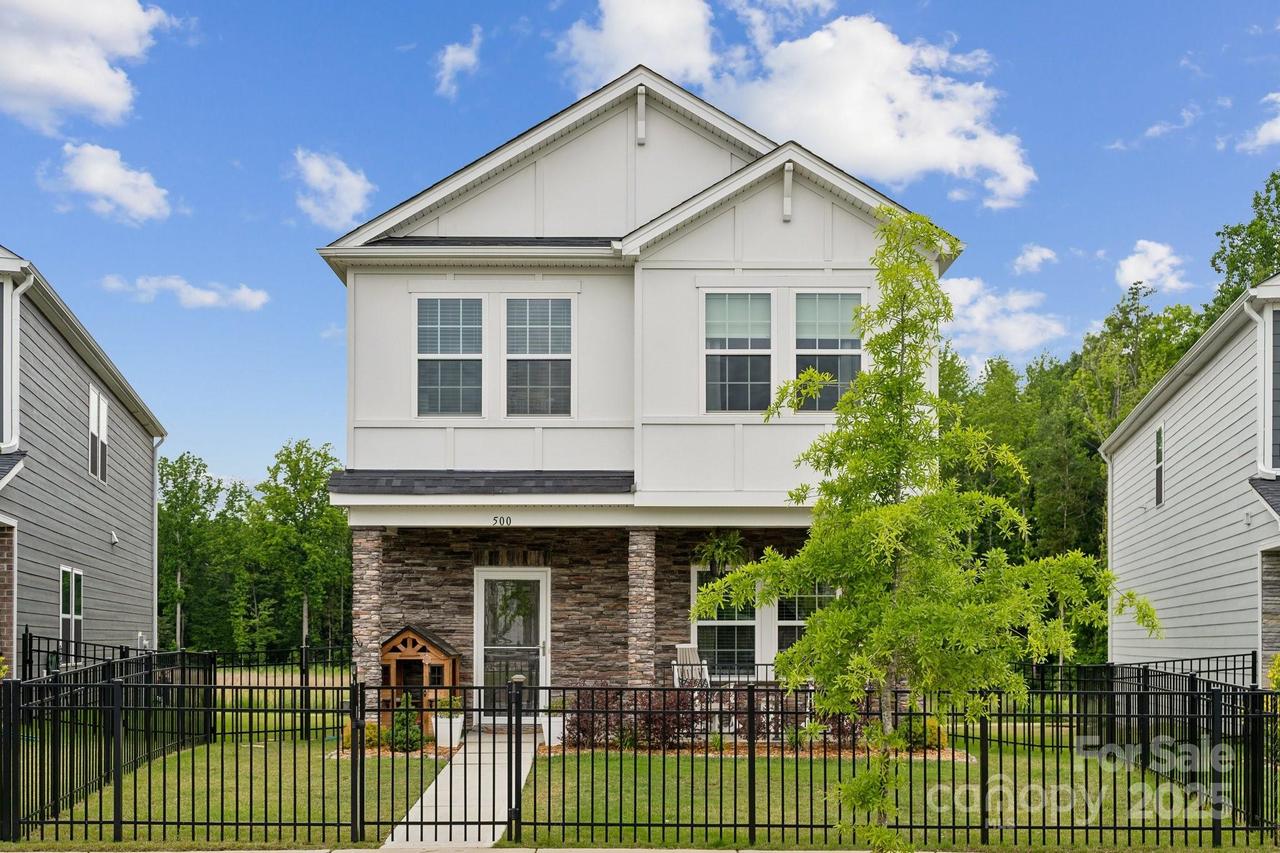 500 Cedar Knoll Cir., Pineville, NC 28134