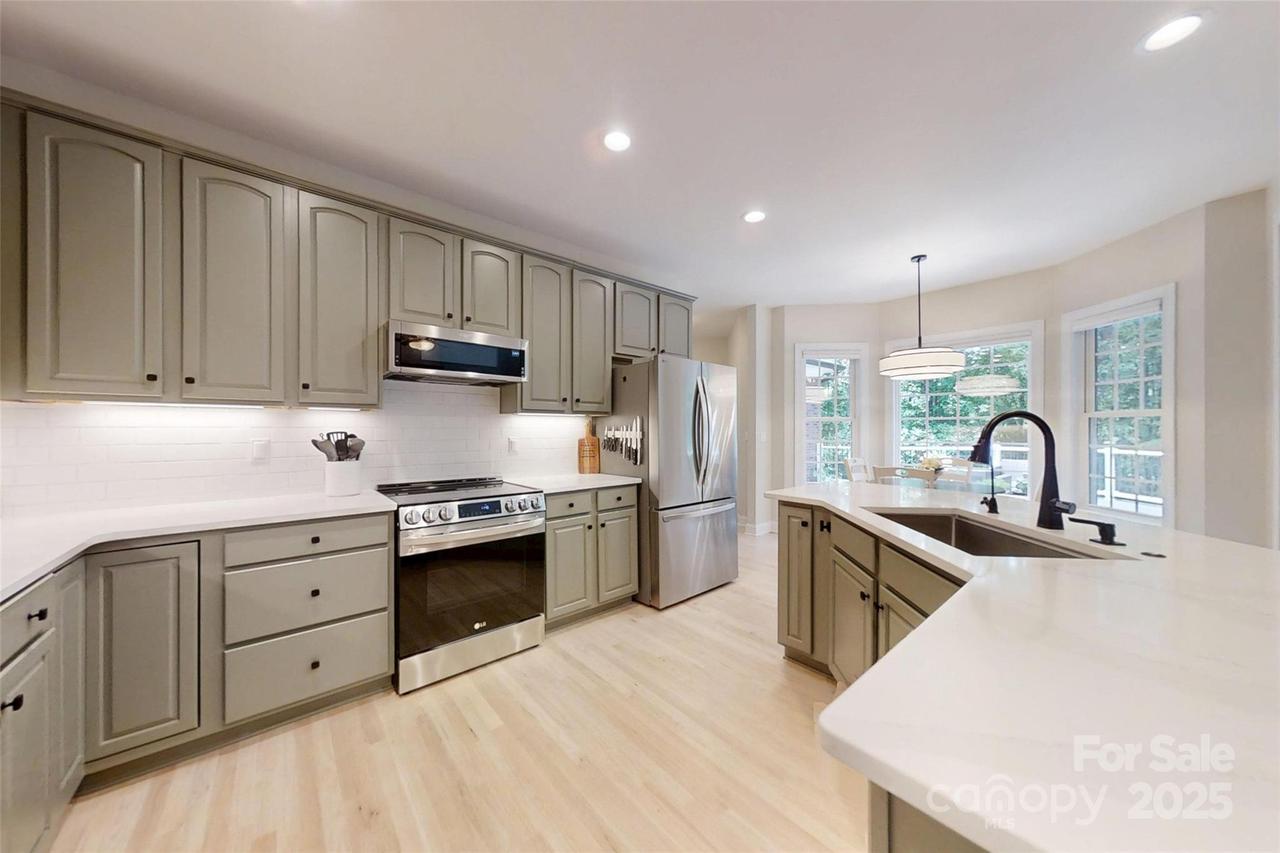 118 Tayport Dr., Troutman, NC 28166