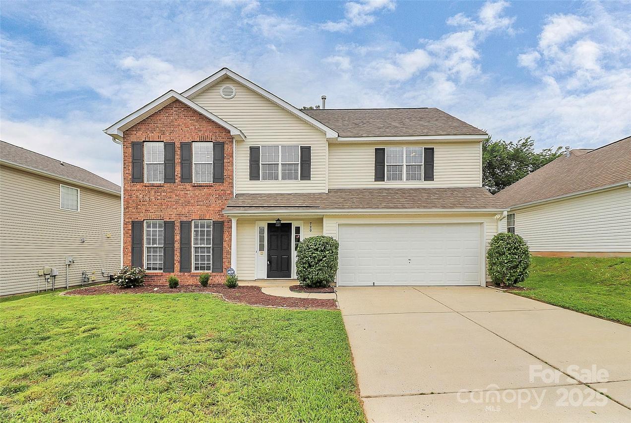 720 Reigate Rd., Charlotte, NC 28262