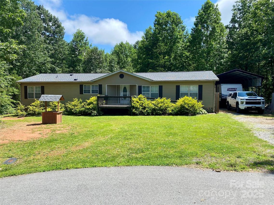 7414 Oak Laurel Ln., Connelly Springs, NC 28612