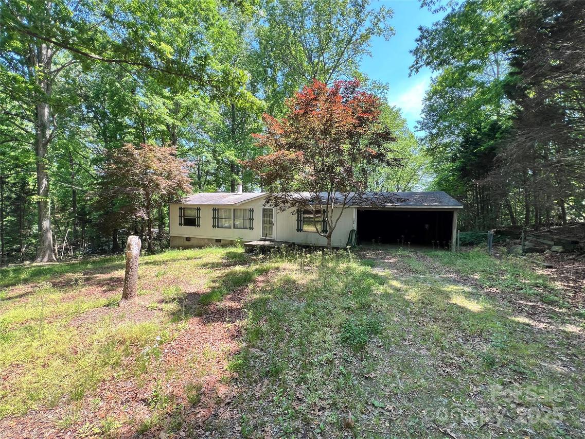 1399 Branton Dr., Iron Station, NC 28080