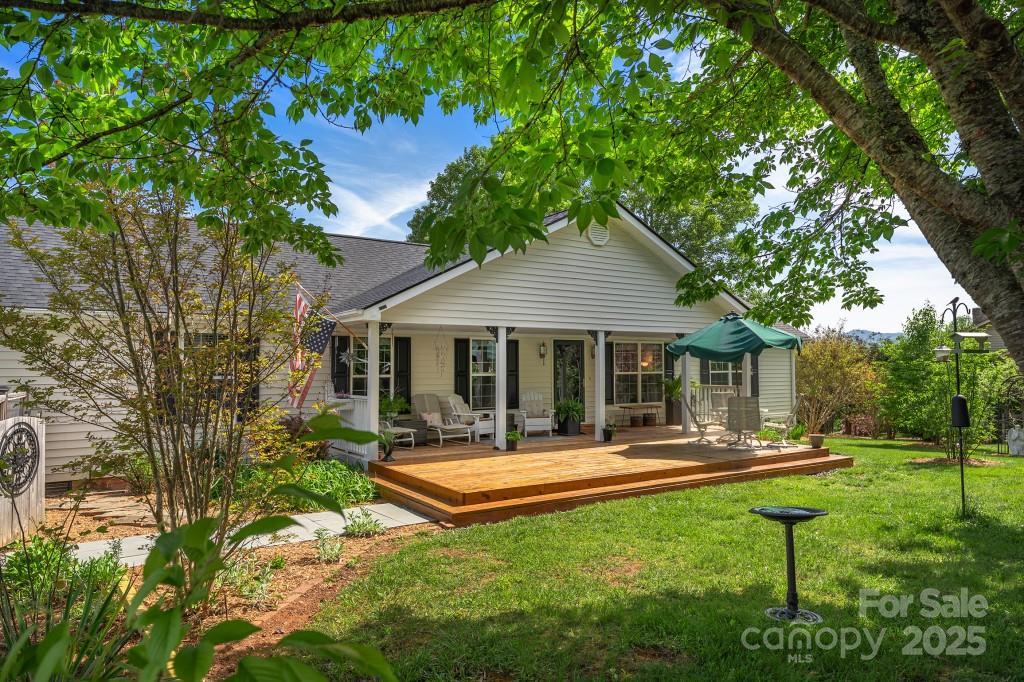 54 Donna Ln., Alexander, NC 28701