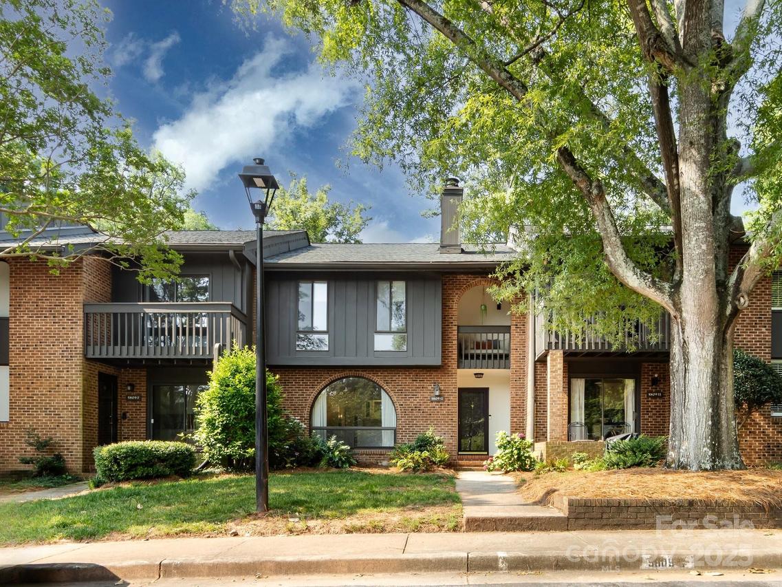 5809 Sharon Rd. #G, Charlotte, NC 28210