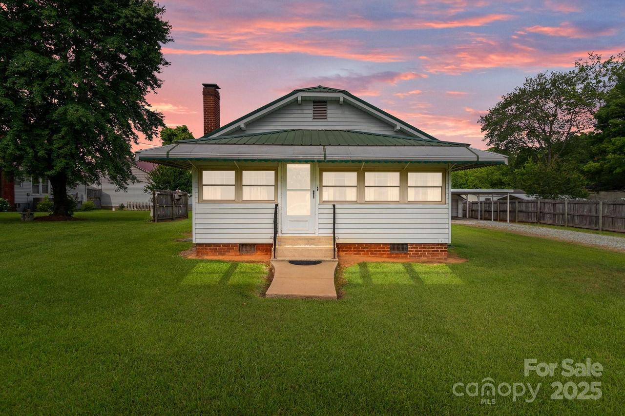 3345 Long Ferry Rd., Salisbury, NC 28146