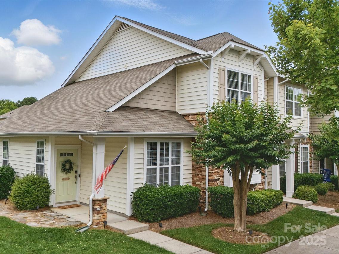 1061 Woodglen Ln., Matthews, NC 28104