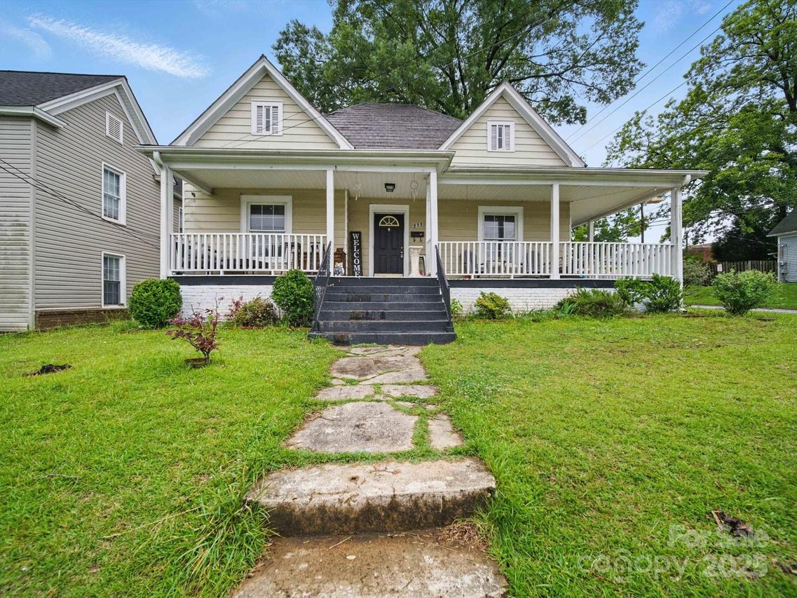 211 S Rowan Ave., Spencer, NC 28159