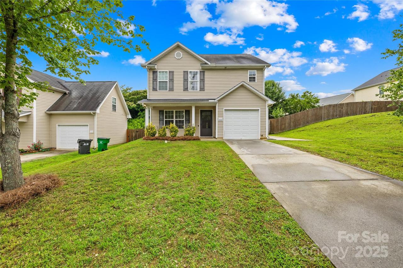 1023 Valley Ridge Rd., Charlotte, NC 28214