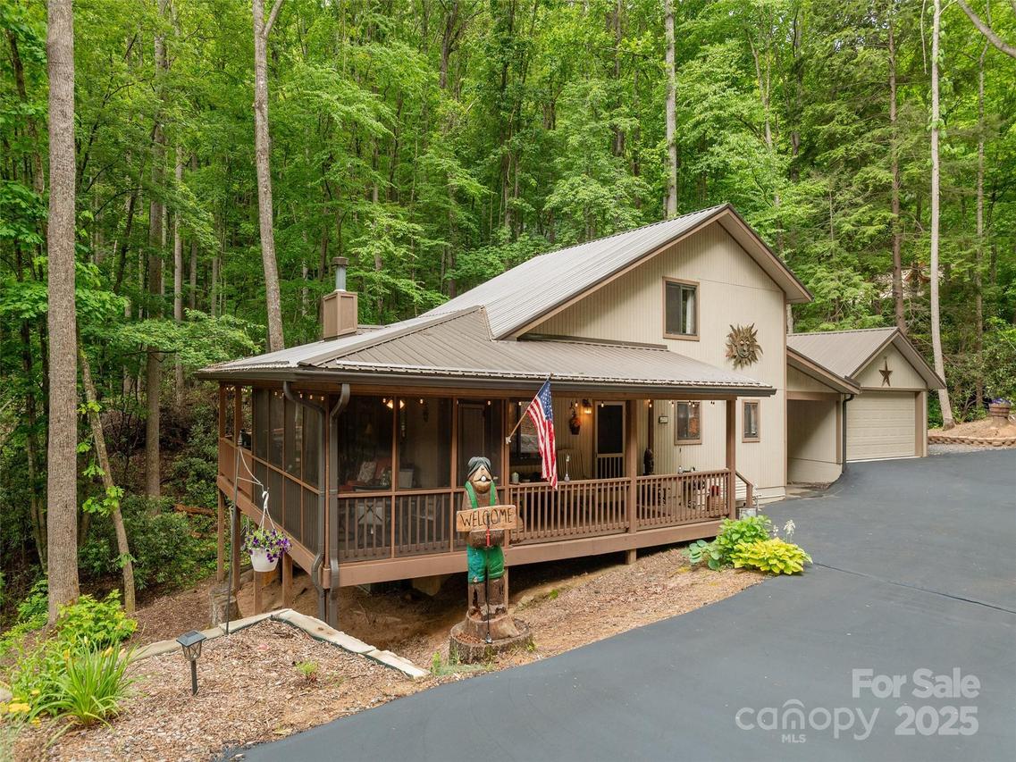 141 Creekside Dr., Maggie Valley, NC 28751