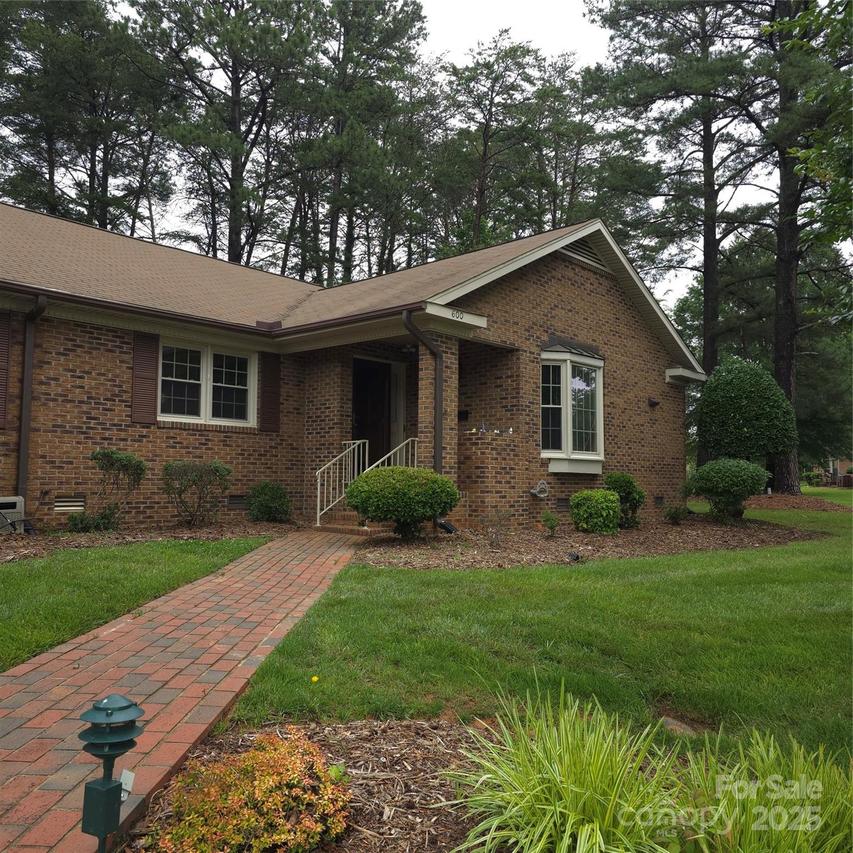 600 Colby Cir., Salisbury, NC 28147
