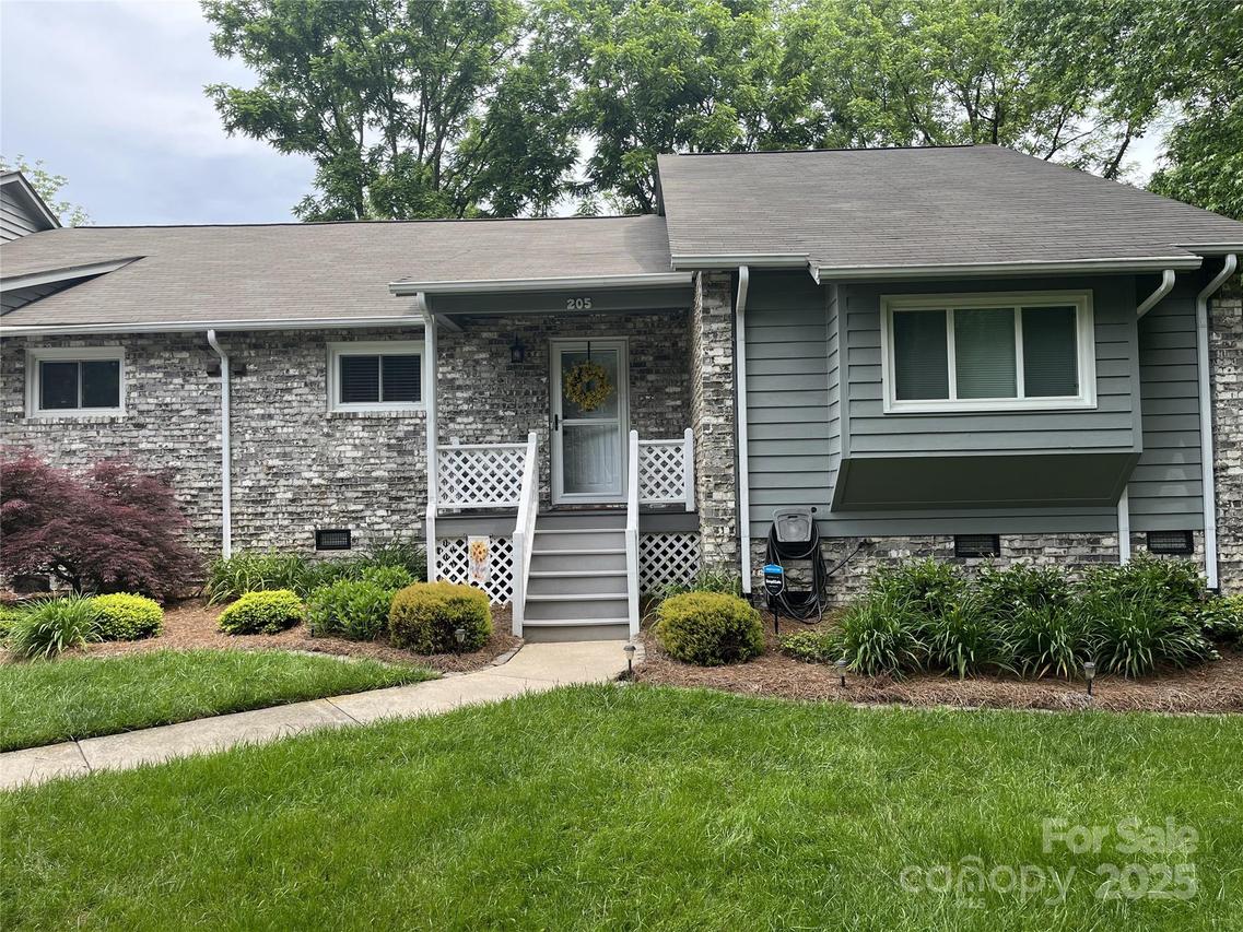 205 Wellington Hills Cir., Salisbury, NC 28147