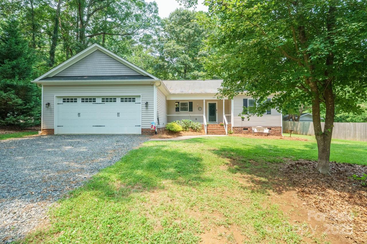 121 Jefferson Dr., Locust, NC 28097