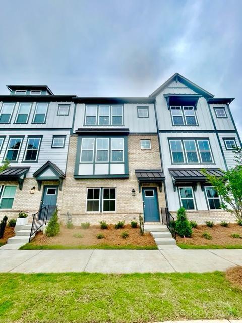 353 Jetton St., Davidson, NC 28036