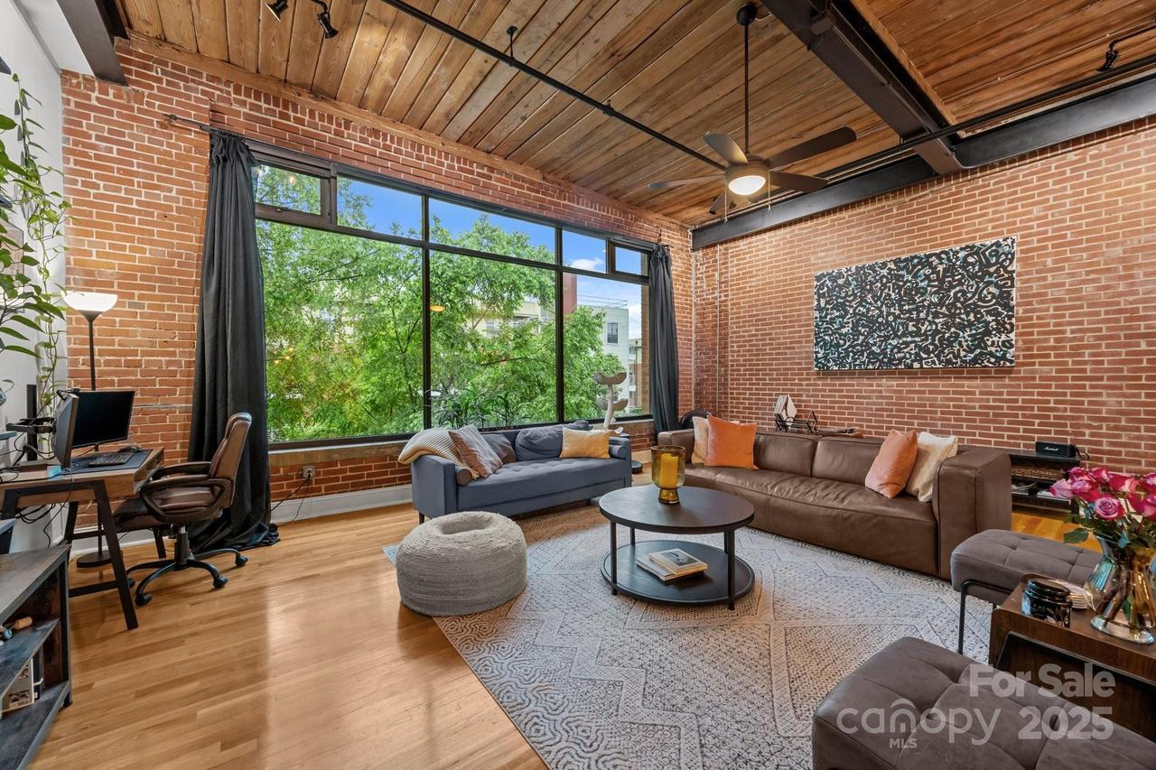 310 Arlington Ave. #409, Charlotte, NC 28203