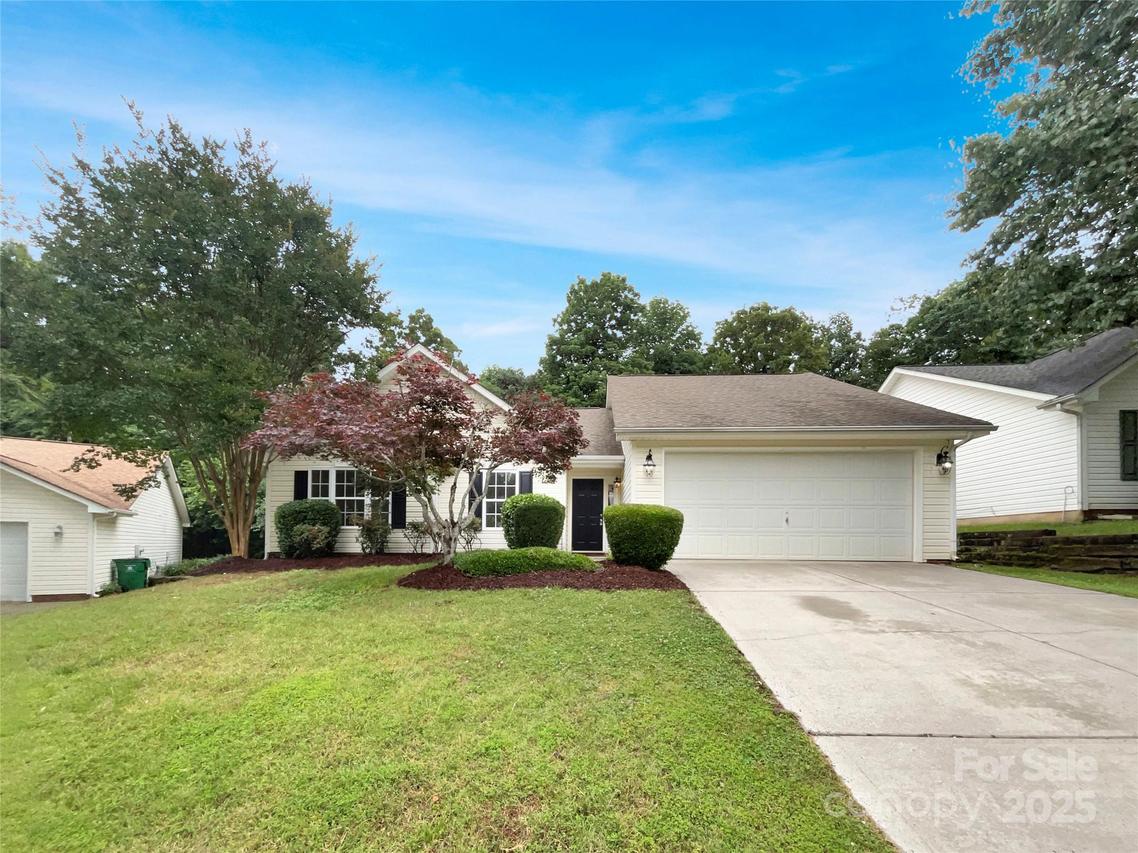 12307 Poplar Forest Dr., Charlotte, NC 28278