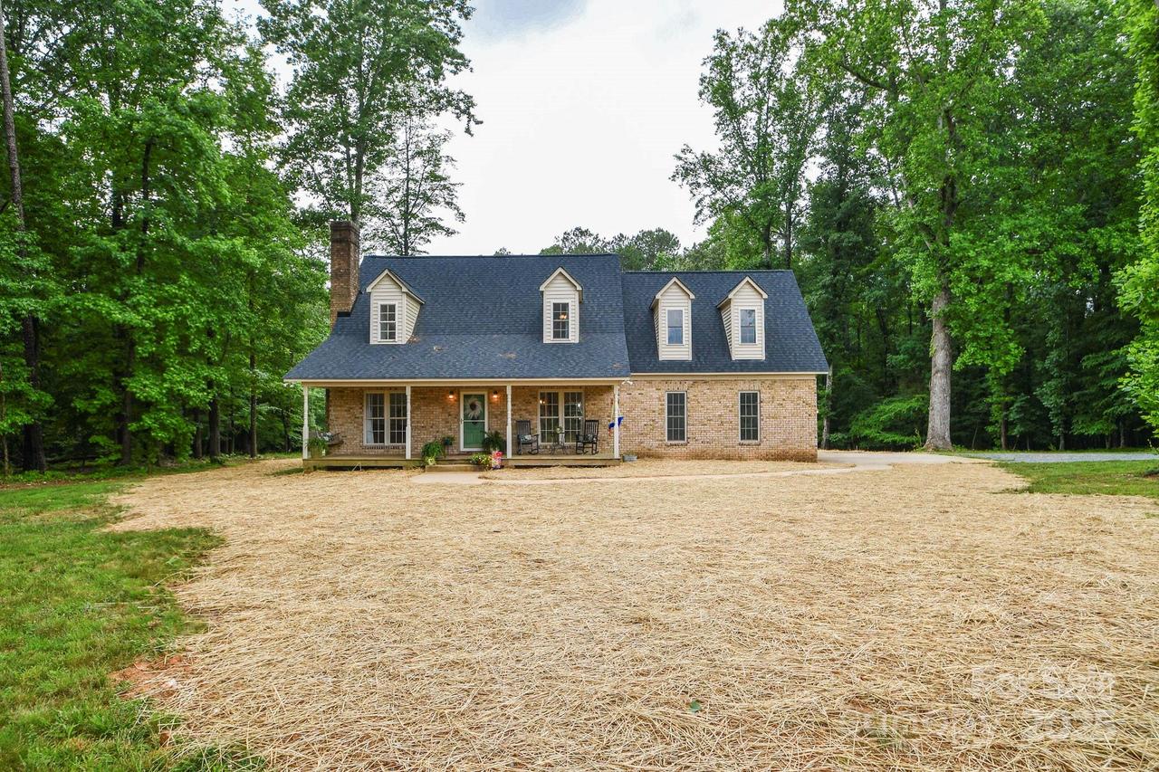 15025 Barbee Rd., Stanfield, NC 28163
