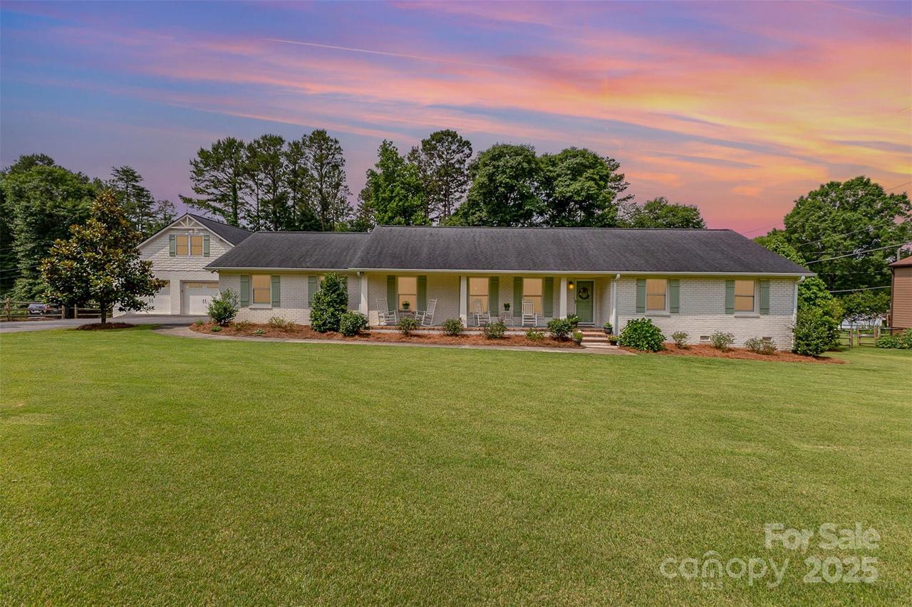 309 Ogden Dr., Gastonia, NC 28056