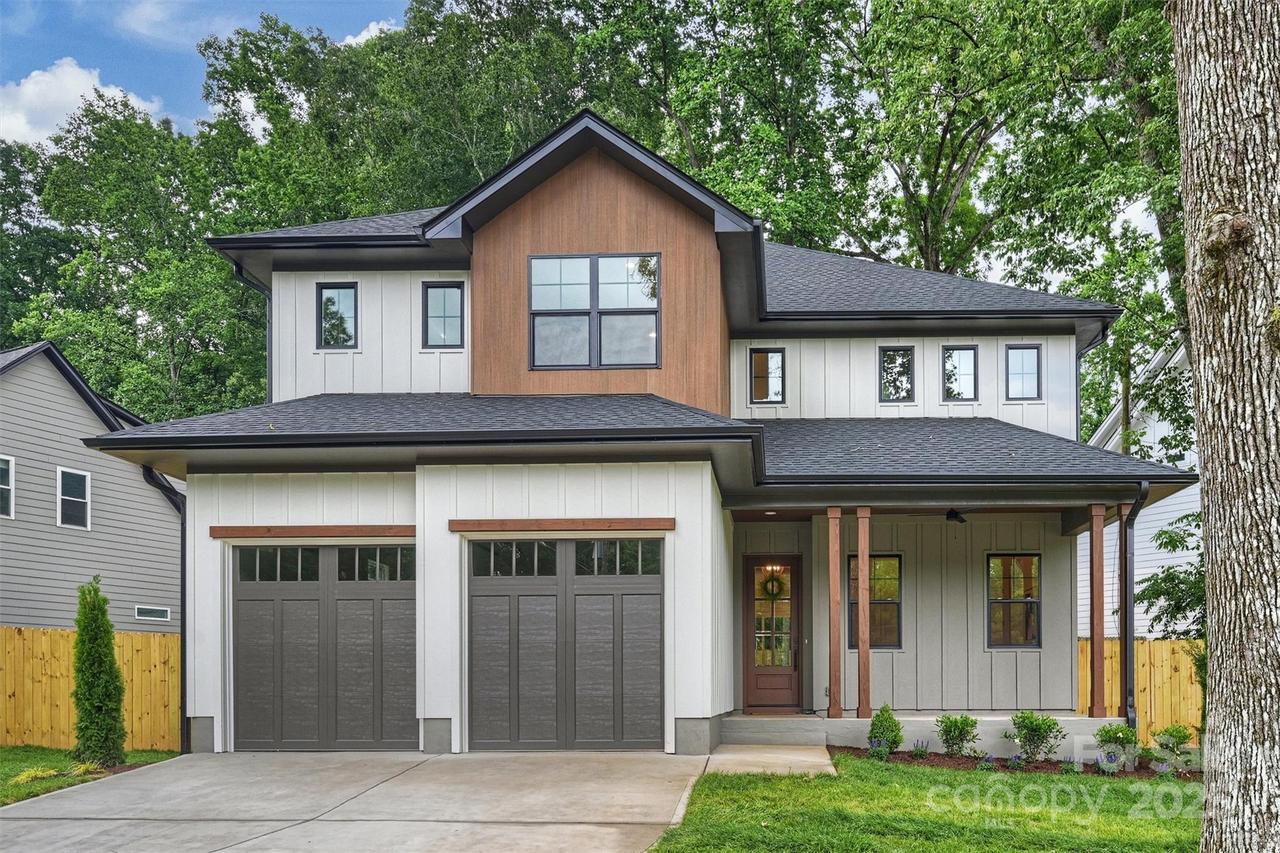 1834 Arnold Dr., Charlotte, NC 28205