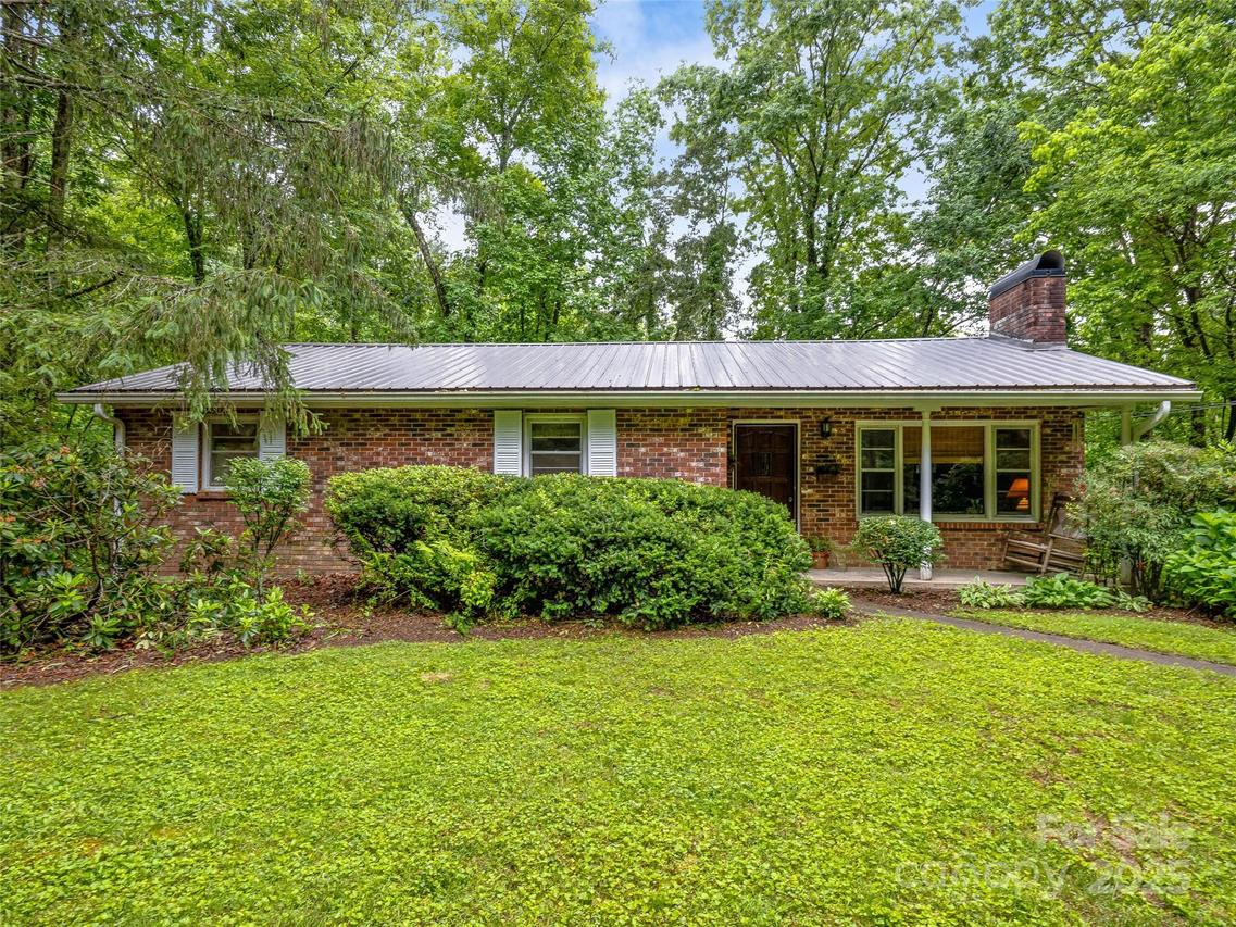 200 Valley Overlook Dr., Pisgah Forest, NC 28768