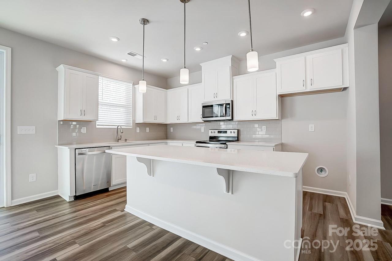 2470 Hedgecliff Rd., Kannapolis, NC 28025