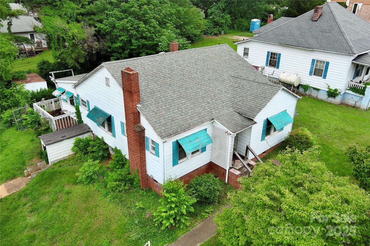 61 Perry St., Marion, NC 28752