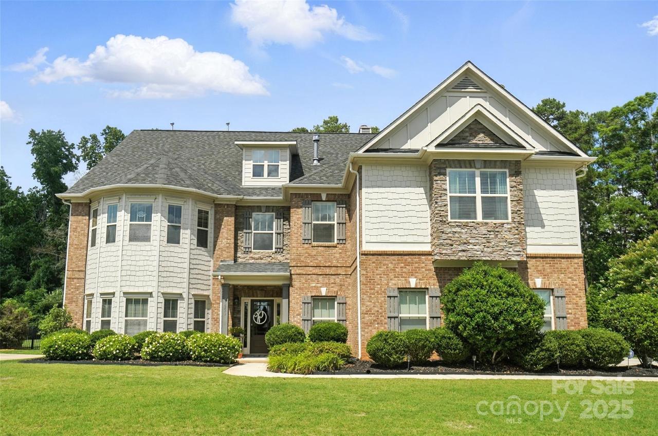 16229 Loch Raven Rd., Huntersville, NC 28078