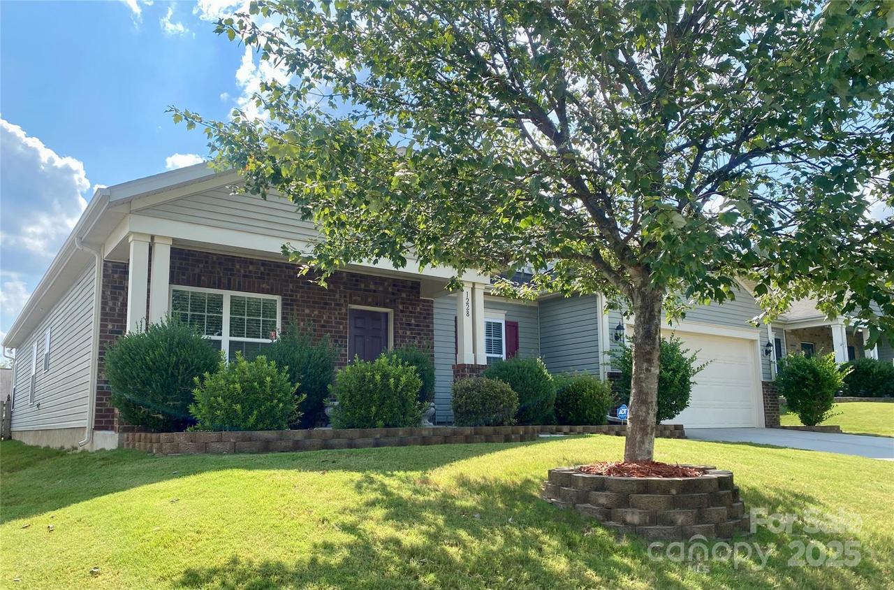 1228 Tranquil Falls Ln., Matthews, NC 28104
