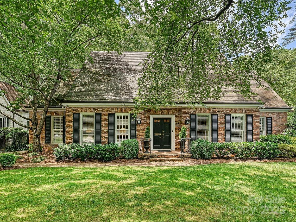 828 Colville Rd., Charlotte, NC 28207