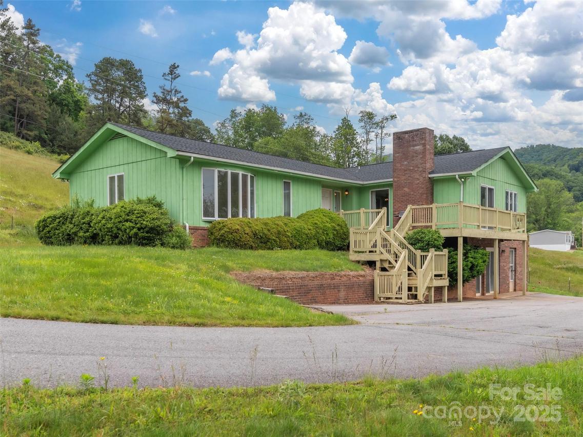 202 Terrell Rd., Clyde, NC 28721