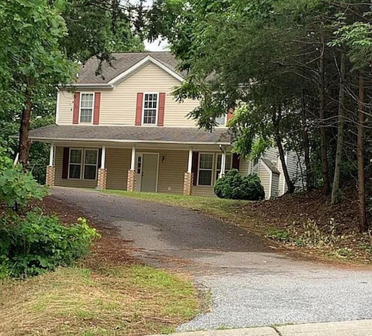 907 Gleason St., Arden, NC 28704