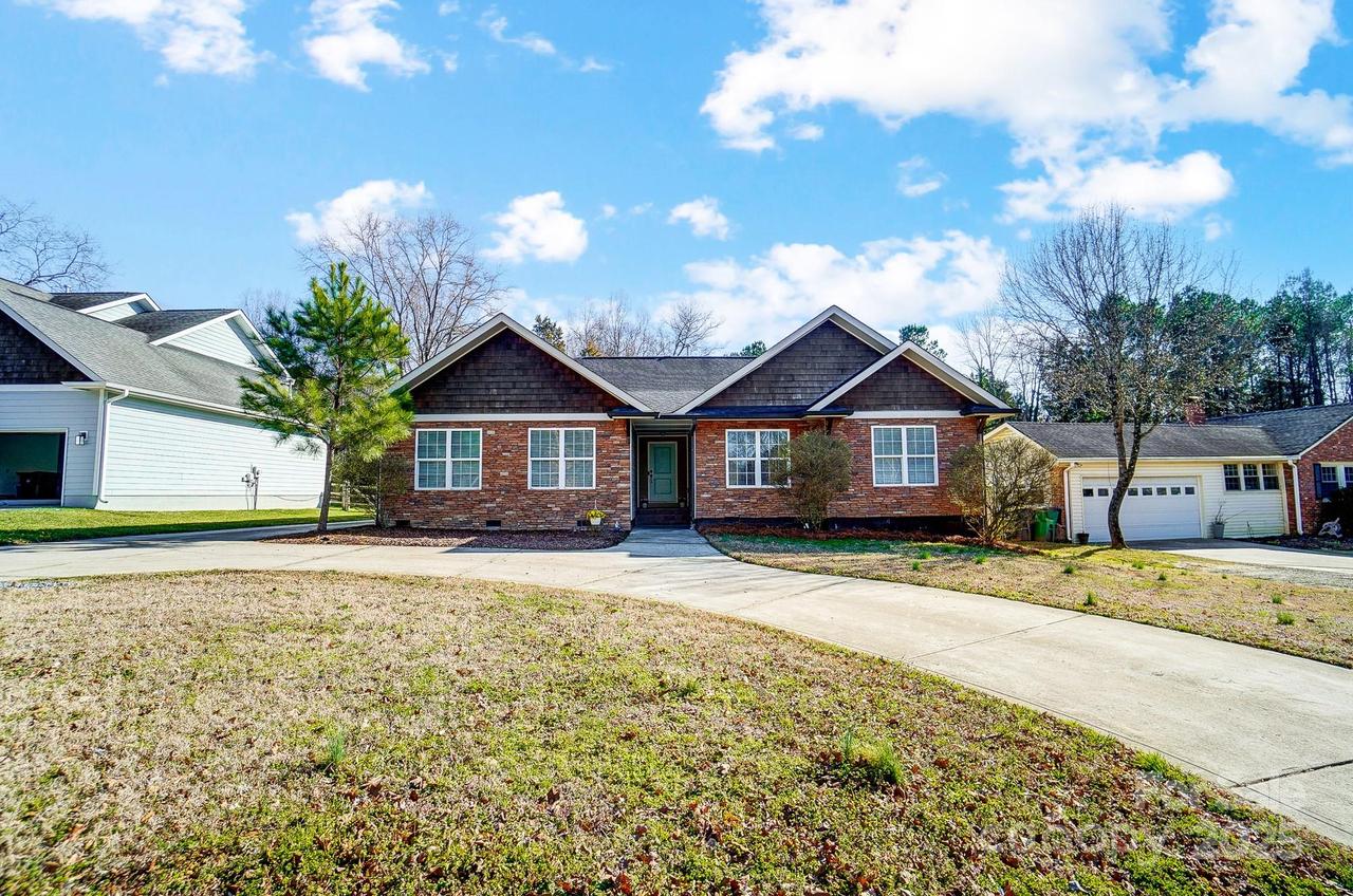 6618 Alexander Rd., Charlotte, NC 28270
