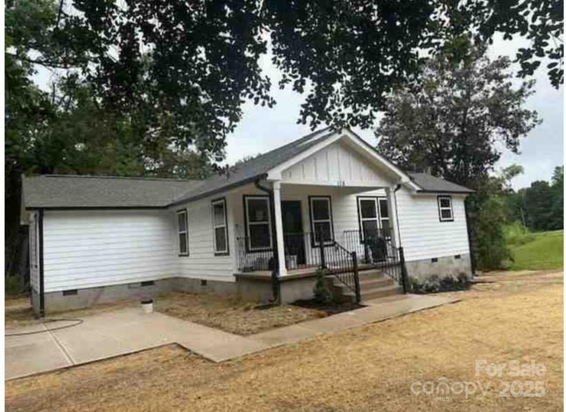 116 Hornets Nest Ct., Bessemer City, NC 28016
