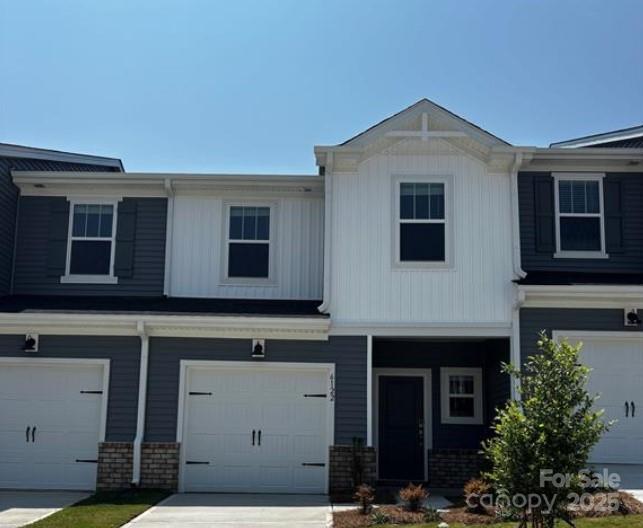 6122 Starview Ter., Charlotte, NC 28216