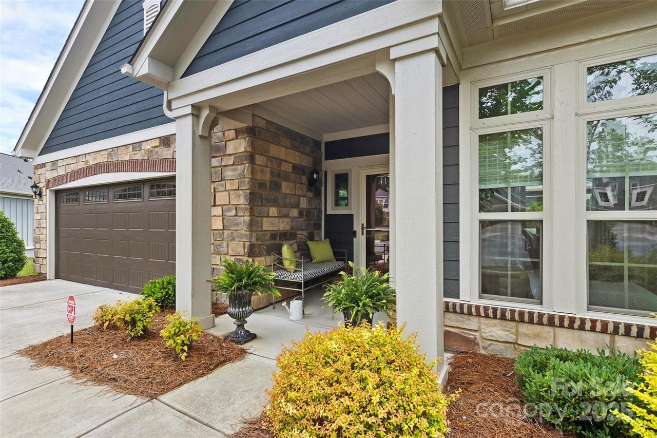 1712 Askern Ct., Waxhaw, NC 28173