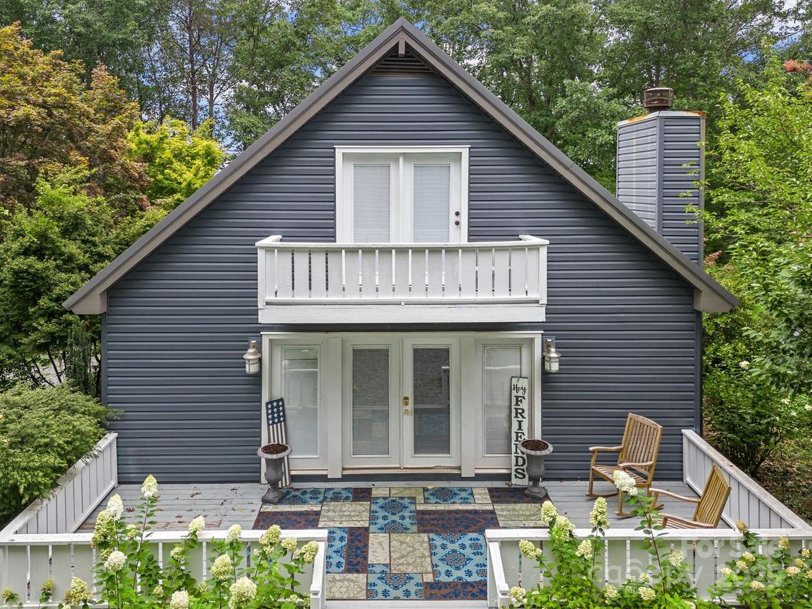 192 Shady Ln., Mill Spring, NC 28756