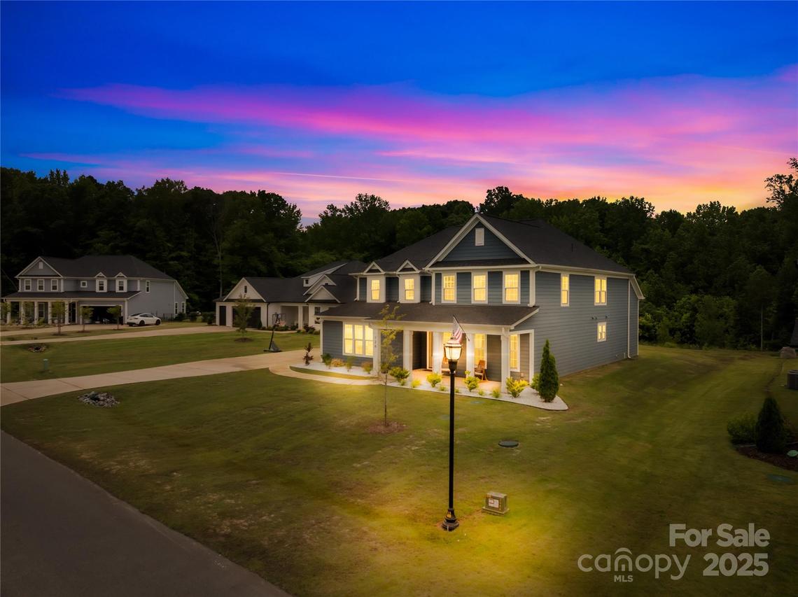 126 Still Creek Dr., Mooresville, NC 28115