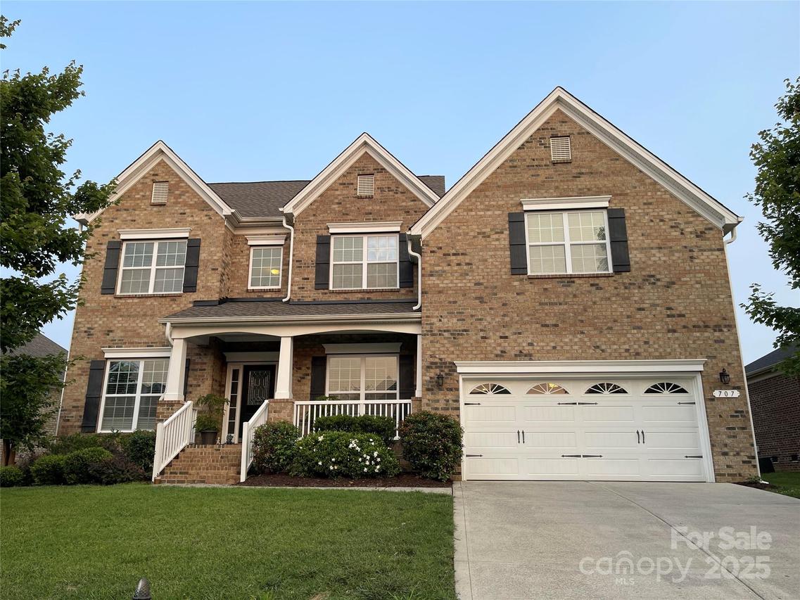 707 Five Leaf Ln., Waxhaw, NC 28173