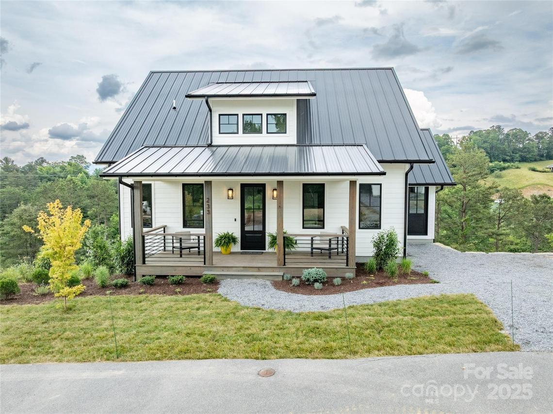 233 Westridge Farm Rd. #23, Asheville, NC 28804