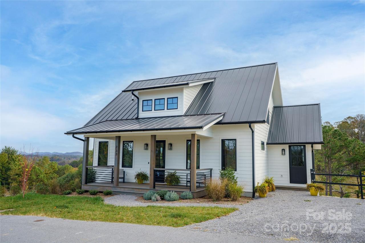 233 Westridge Farm Rd. #23, Asheville, NC 28804