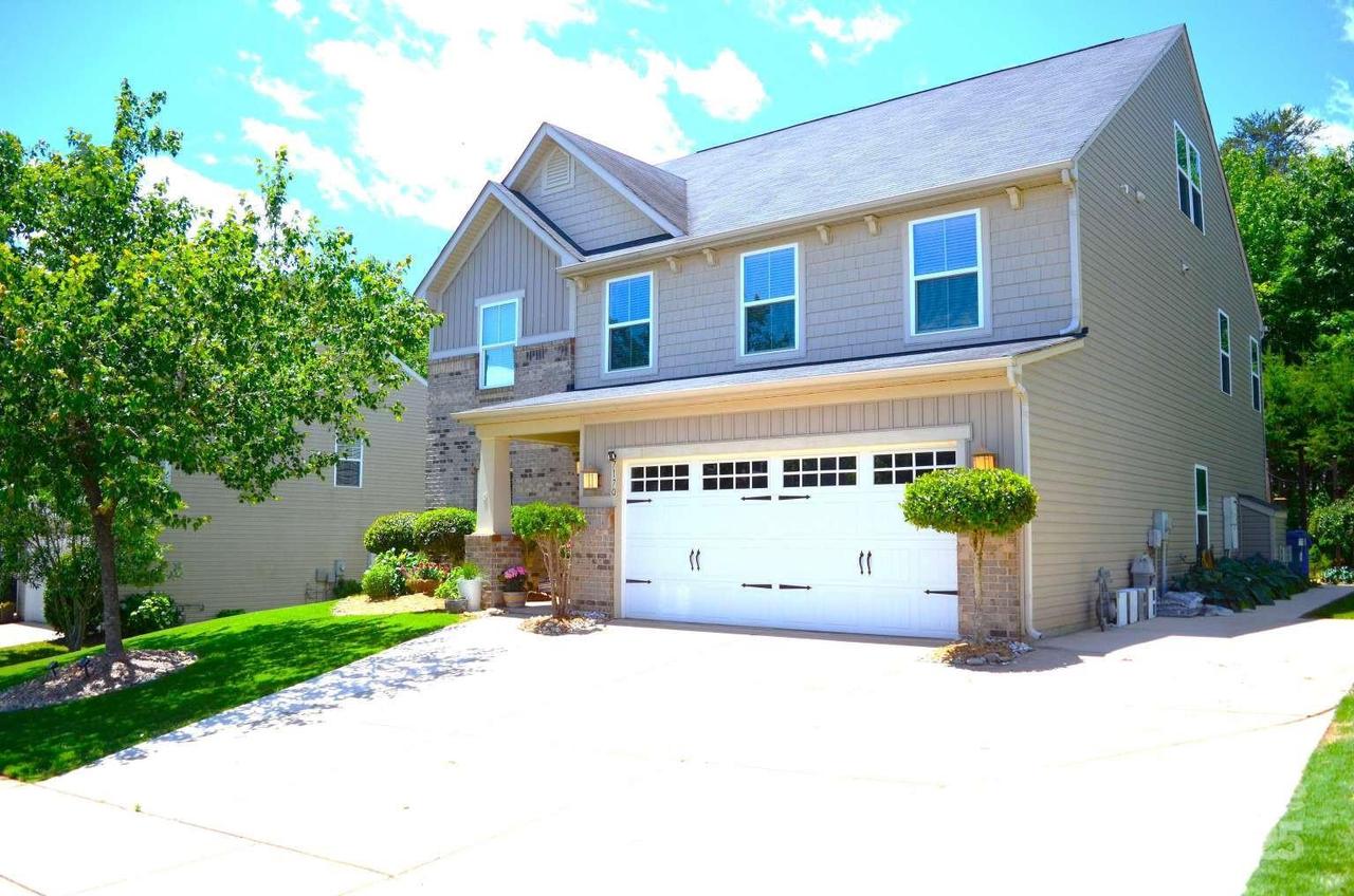 7170 Kenyon Dr., Denver, NC 28037