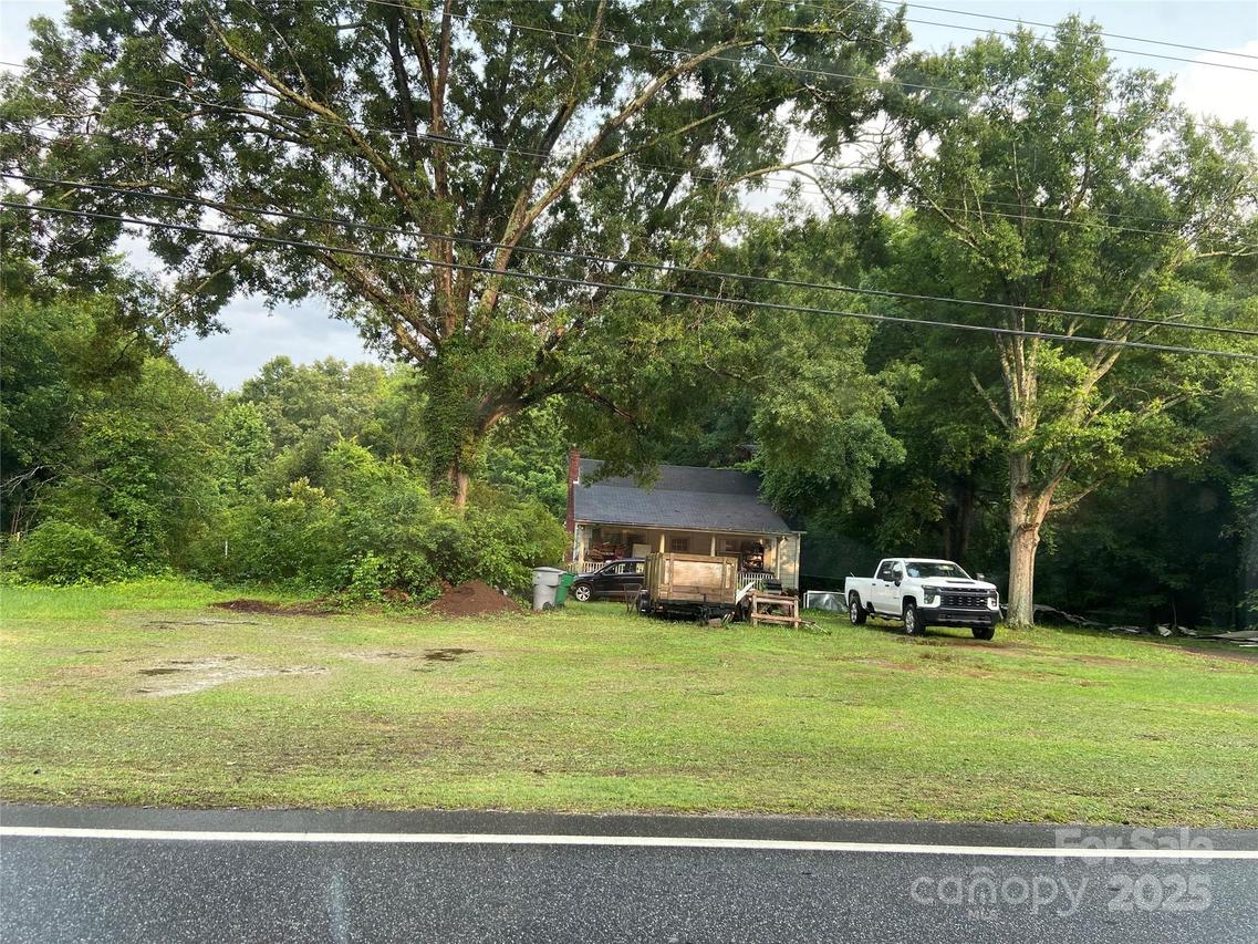 9832 Harrisburg Rd., Charlotte, NC 28215